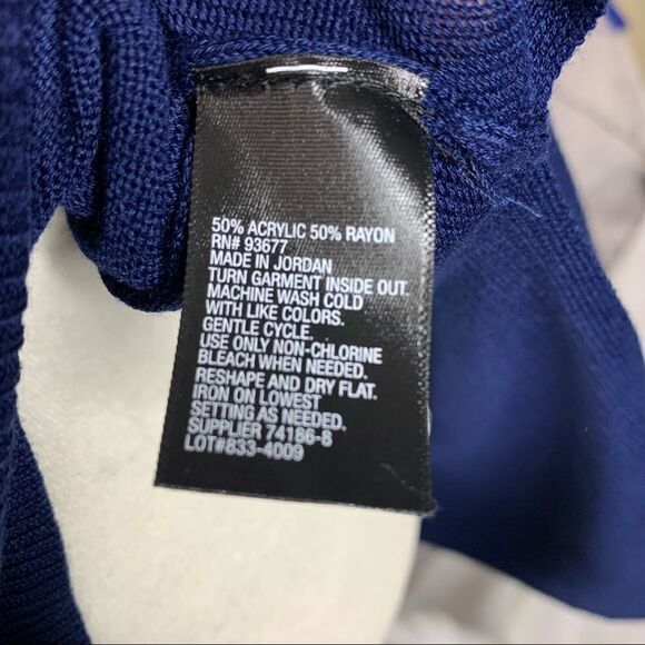 Worthington Pullover v-back tunic long sleeve sweater in American Navy c… - Picture 5 of 7